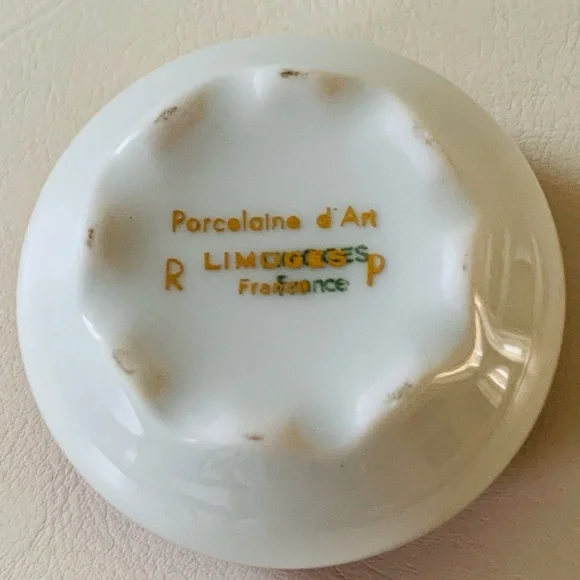 Limoges Porcelane France trinket box